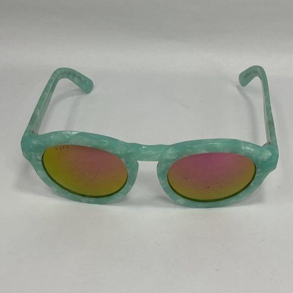Women’s Diff Eyewear Dime Green Frame Sunglasses